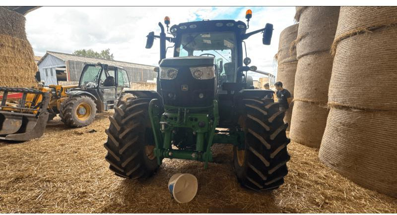 JOHN DEERE 6130R - Τρακτέρ: φωτογραφία 2 JOHN DEERE 6130R - Τρακτέρ: φωτογραφία 2