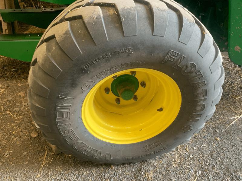 JOHN DEERE V461M - Χορτοδετική μηχανή στρόγγυλης μπάλας: φωτογραφία 5 JOHN DEERE V461M - Χορτοδετική μηχανή στρόγγυλης μπάλας: φωτογραφία 5