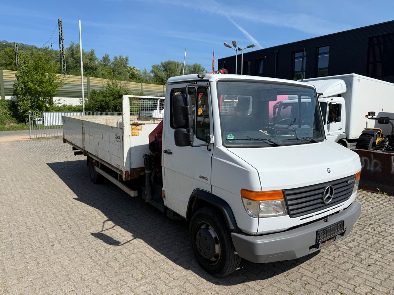 Mercedes-Benz 816 D - Μικρό φορτηγό με καρότσα: φωτογραφία 2 Mercedes-Benz 816 D - Μικρό φορτηγό με καρότσα: φωτογραφία 2