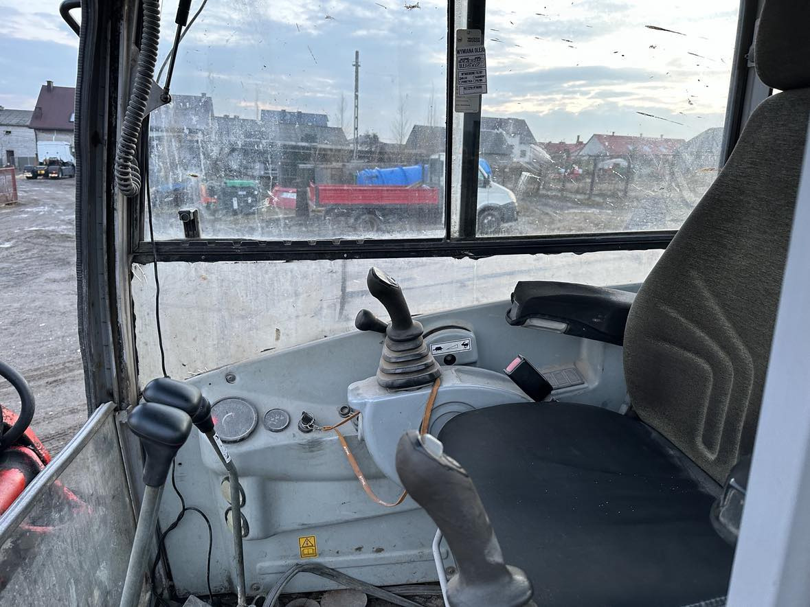 WACKER 8003 - Ερπυστριοφόρος εκσκαφέας: φωτογραφία 5 WACKER 8003 - Ερπυστριοφόρος εκσκαφέας: φωτογραφία 5