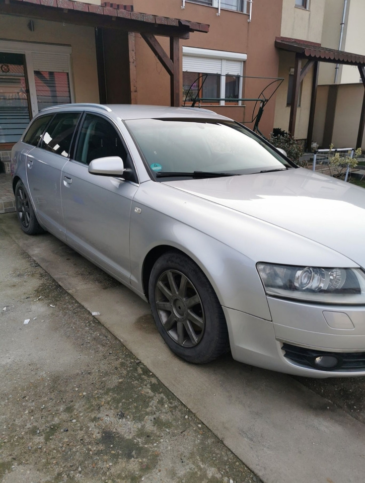 Audi A6 C6 - Λιμουζίνα/ Sedan: φωτογραφία 4 Audi A6 C6 - Λιμουζίνα/ Sedan: φωτογραφία 4