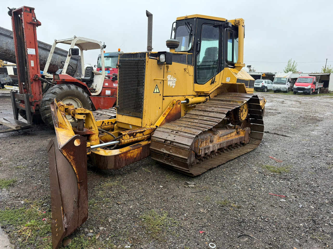 BULLDOZER CATERPILLAR D5 - Μπουλντόζα: φωτογραφία 2 BULLDOZER CATERPILLAR D5 - Μπουλντόζα: φωτογραφία 2