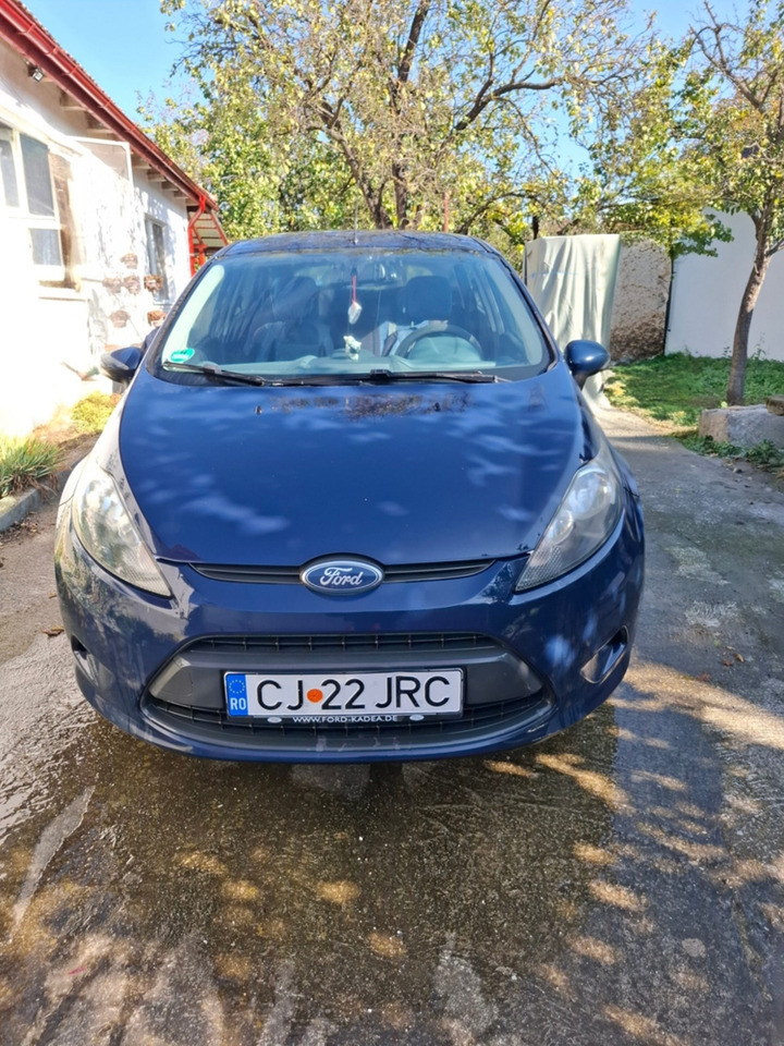 Ford Fiesta - Λιμουζίνα/ Sedan: φωτογραφία 3 Ford Fiesta - Λιμουζίνα/ Sedan: φωτογραφία 3