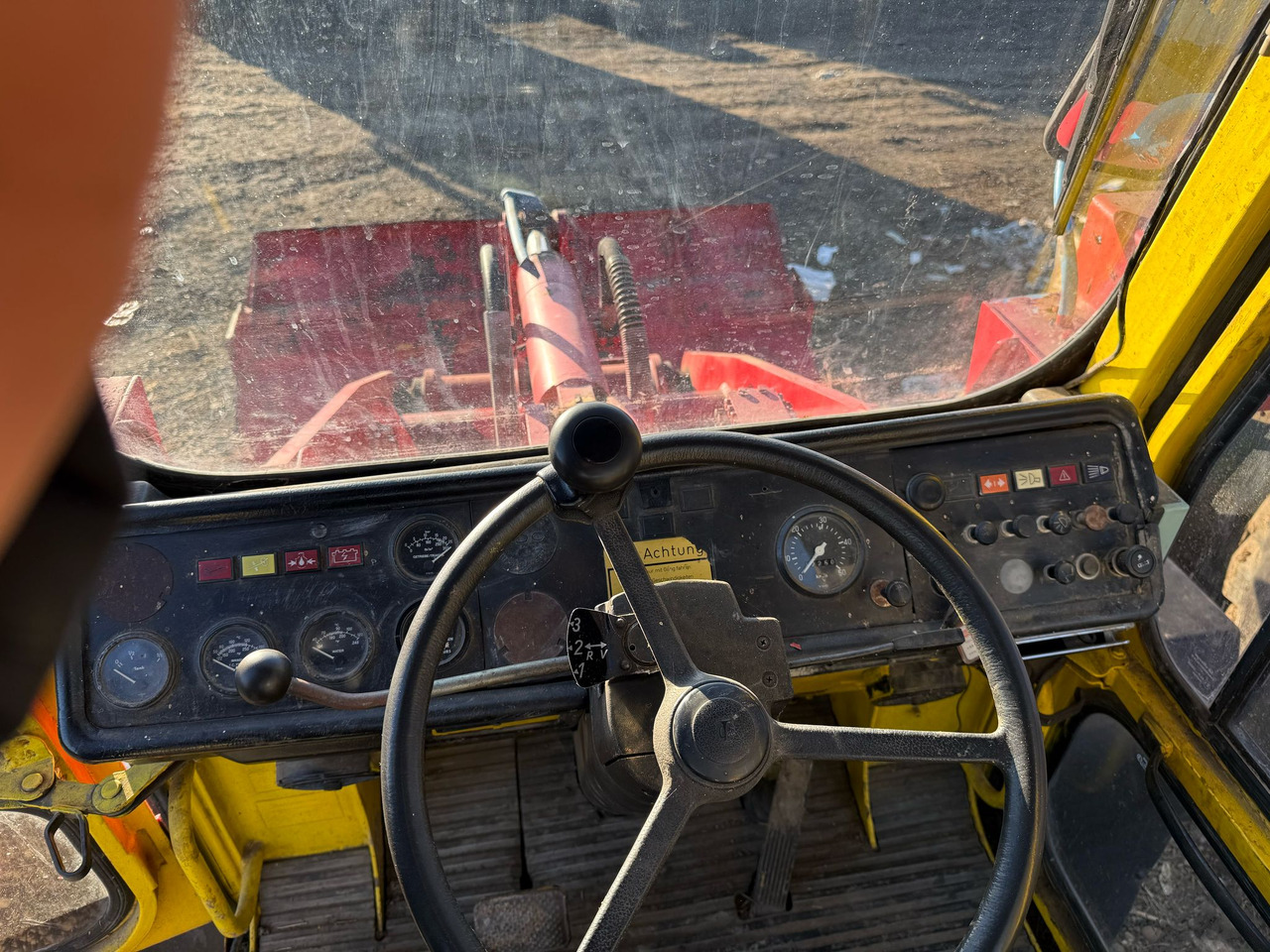 Ελαστιχοφόρος φορτωτής HANOMAG 22 D Front Loader: φωτογραφία 8 Ελαστιχοφόρος φορτωτής HANOMAG 22 D Front Loader: φωτογραφία 8