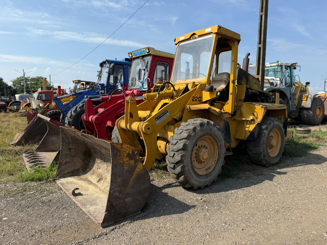 HANOMAG 22C FRONT LOADER - Ελαστιχοφόρος φορτωτής: φωτογραφία 1 HANOMAG 22C FRONT LOADER - Ελαστιχοφόρος φορτωτής: φωτογραφία 1