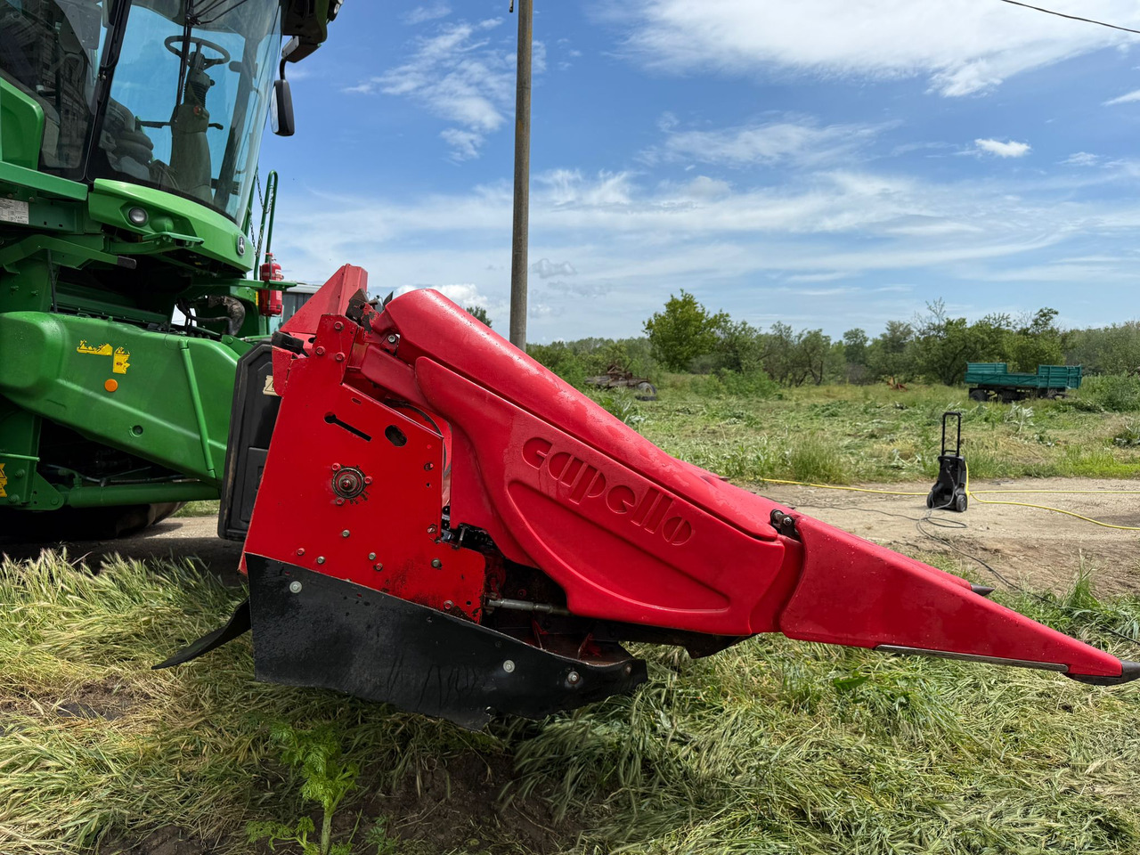 Hydraulic folding corn header Capello Quasar - Καλαμποκομαχαιρο: φωτογραφία 2 Hydraulic folding corn header Capello Quasar - Καλαμποκομαχαιρο: φωτογραφία 2
