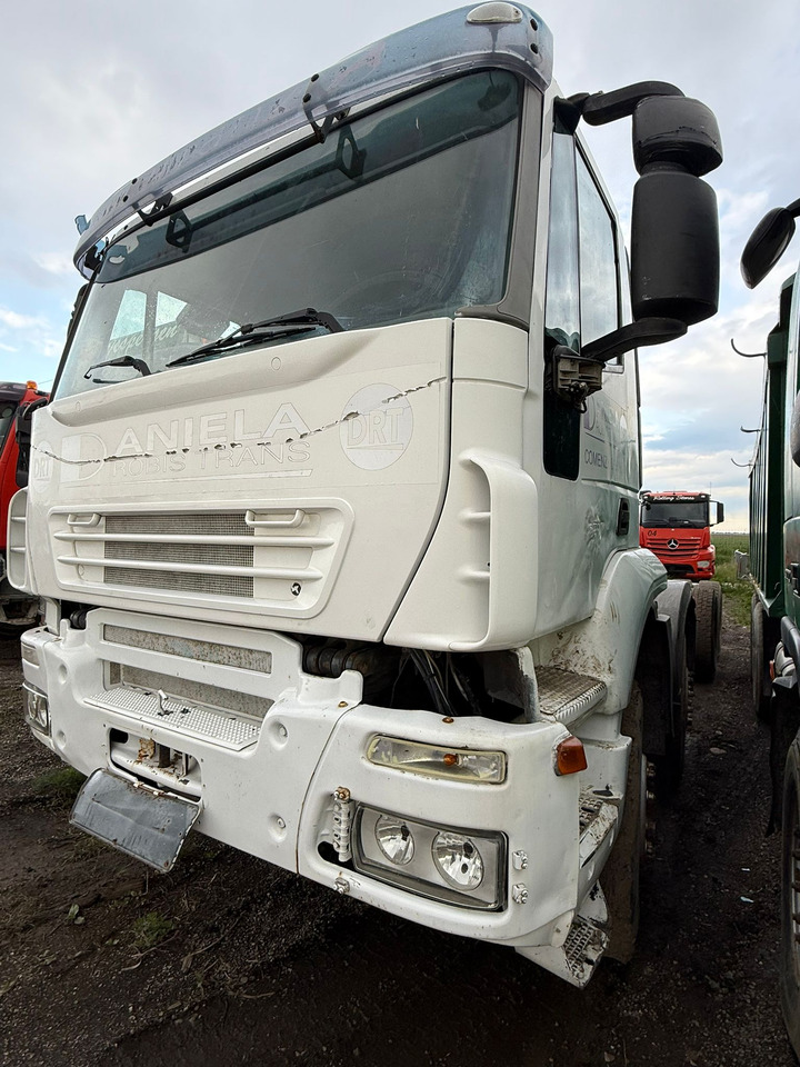 IVECO TRAKKER CHASSIS - Φορτηγό σασί: φωτογραφία 1 IVECO TRAKKER CHASSIS - Φορτηγό σασί: φωτογραφία 1