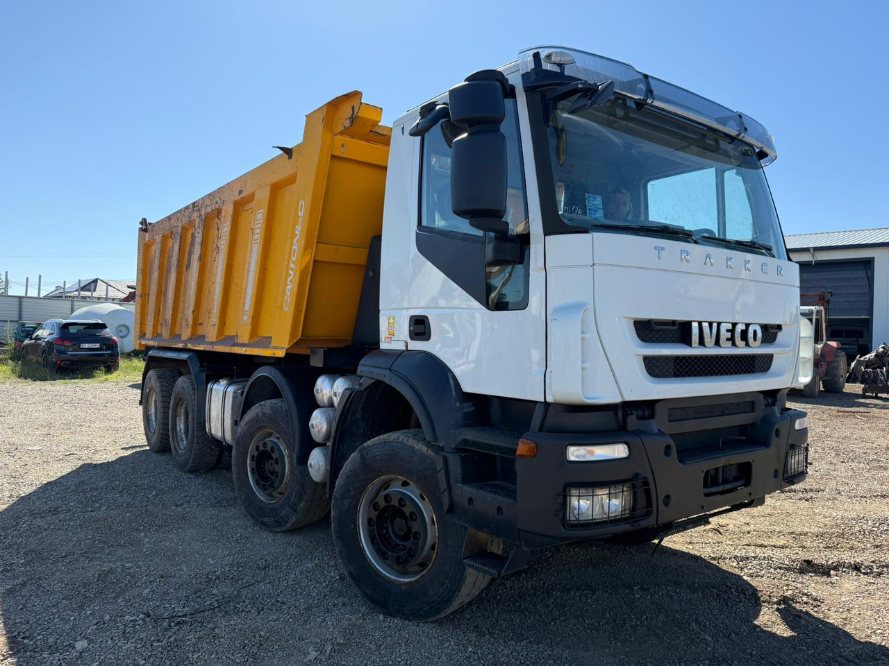 IVECO TRAKKER TIPPER - Φορτηγό ανατρεπόμενο: φωτογραφία 1 IVECO TRAKKER TIPPER - Φορτηγό ανατρεπόμενο: φωτογραφία 1
