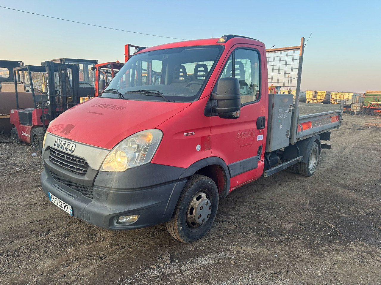 Iveco Daily Van - Όχημα με ανατρεπομενη καροτσα: φωτογραφία 1 Iveco Daily Van - Όχημα με ανατρεπομενη καροτσα: φωτογραφία 1