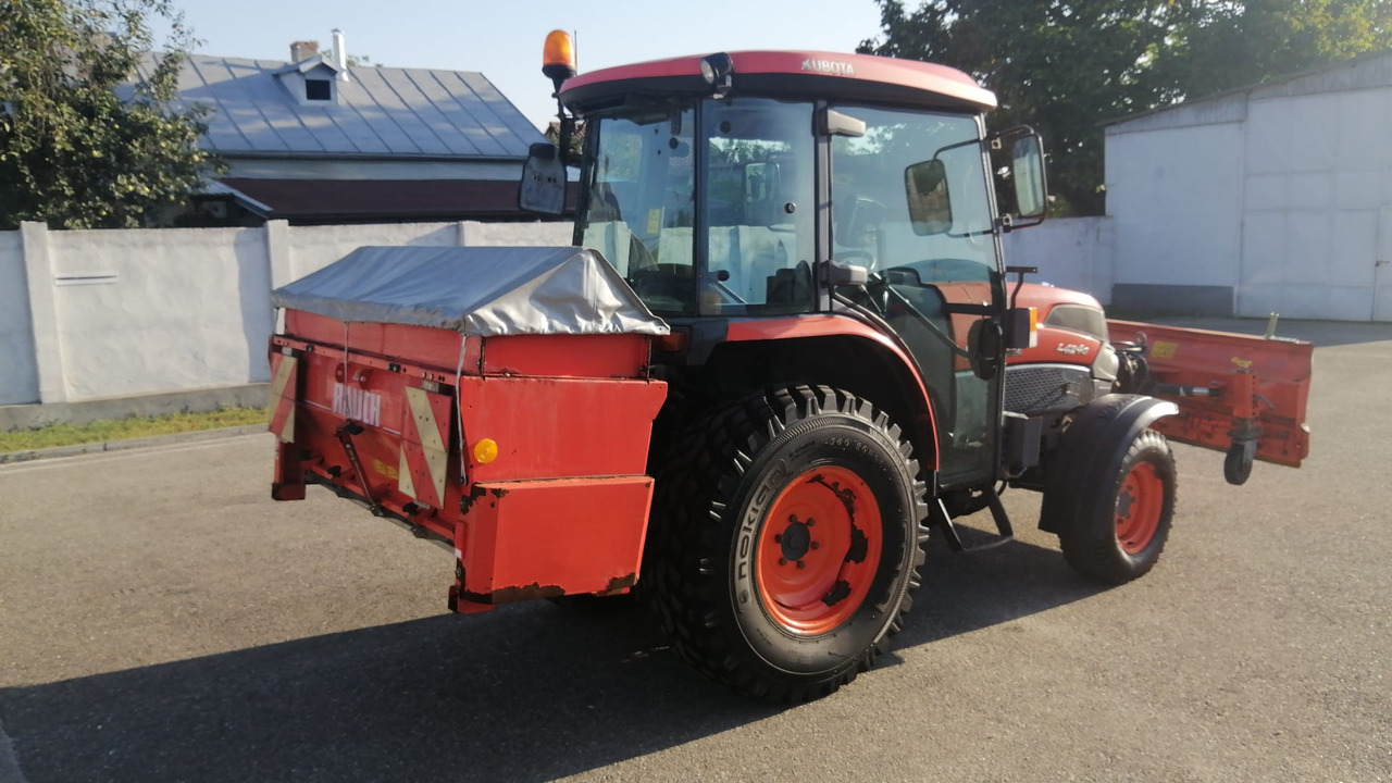 KUBOTA L4240 Narrow spaces tractor/vineyard/fruit tree/communal, TOP ! - Τρακτέρ: φωτογραφία 3 KUBOTA L4240 Narrow spaces tractor/vineyard/fruit tree/communal, TOP ! - Τρακτέρ: φωτογραφία 3