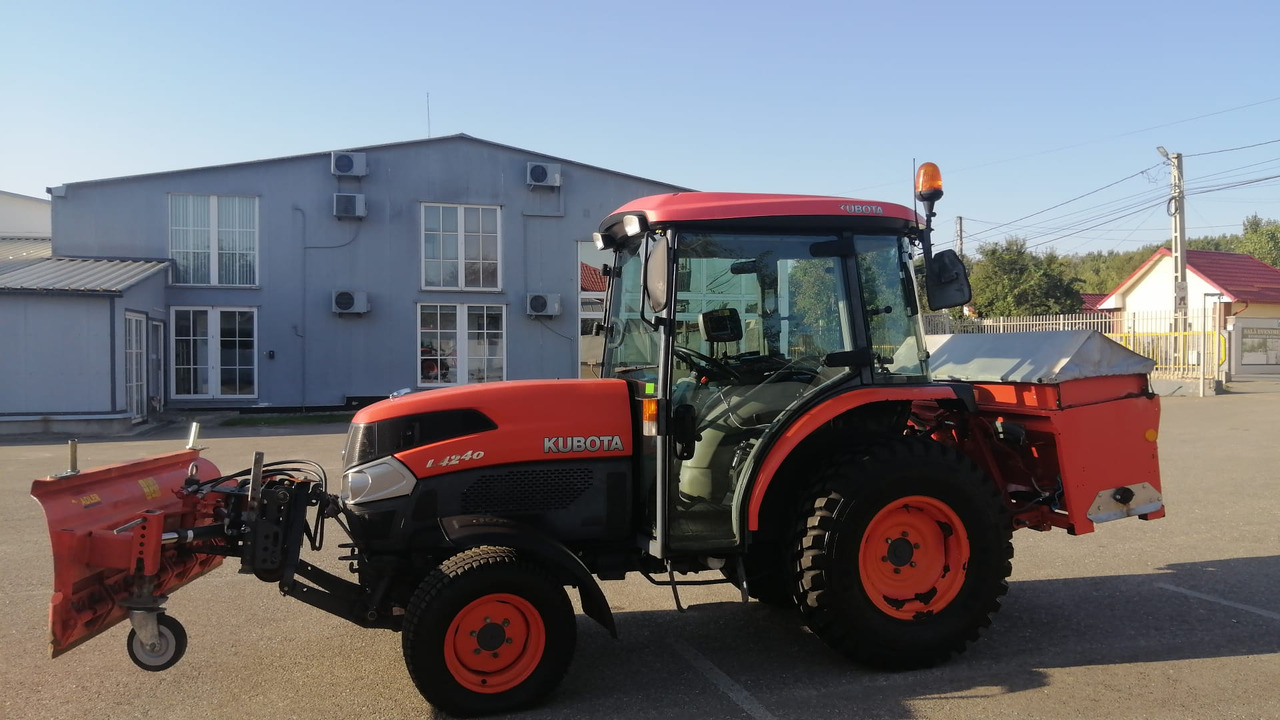 KUBOTA L4240 Narrow spaces tractor/vineyard/fruit tree/communal, TOP ! - Τρακτέρ: φωτογραφία 4 KUBOTA L4240 Narrow spaces tractor/vineyard/fruit tree/communal, TOP ! - Τρακτέρ: φωτογραφία 4