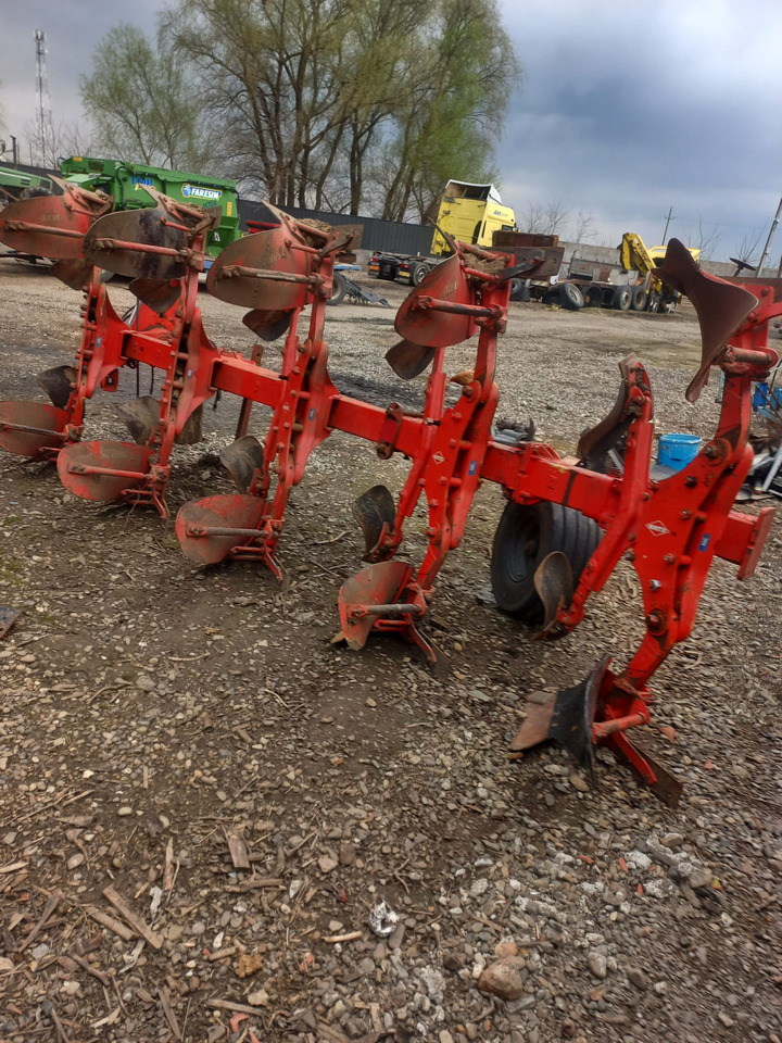 KUHN MM 151.5E.T Plow - Άροτρο: φωτογραφία 4 KUHN MM 151.5E.T Plow - Άροτρο: φωτογραφία 4