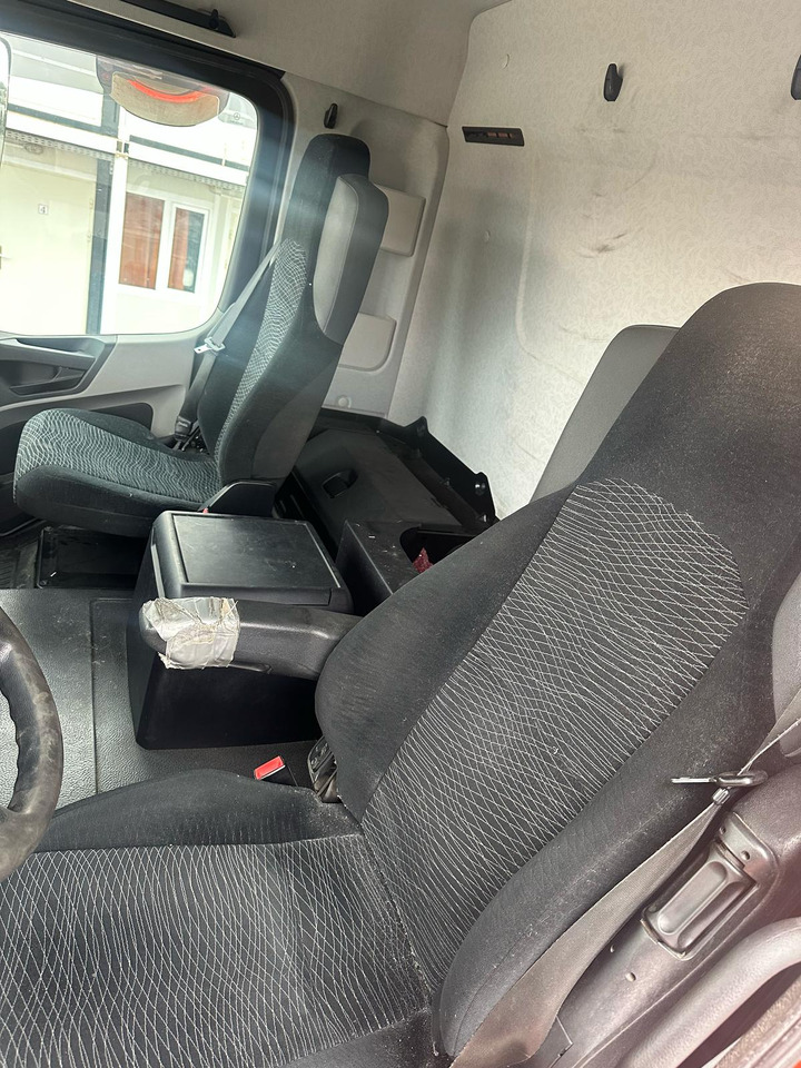 MERCEDES-BENZ ANTOS Tractor head - Τράκτορας: φωτογραφία 4 MERCEDES-BENZ ANTOS Tractor head - Τράκτορας: φωτογραφία 4