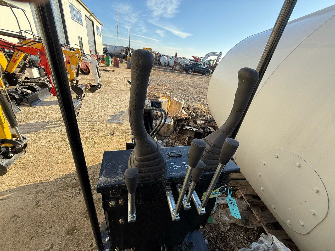 MINIEXCAVATOR JPC H10 - Μίνι εκσκαφέας: φωτογραφία 4 MINIEXCAVATOR JPC H10 - Μίνι εκσκαφέας: φωτογραφία 4