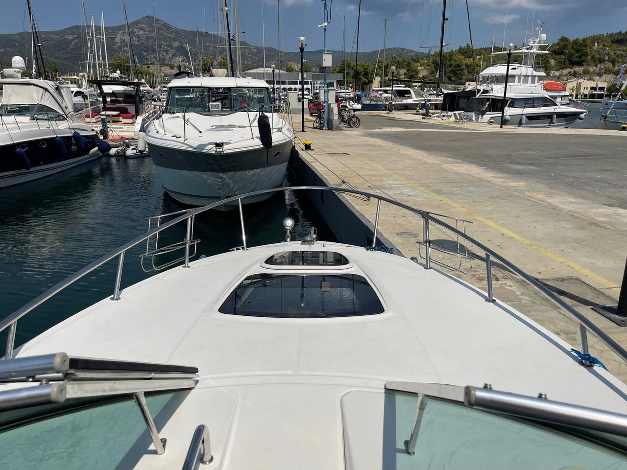 Sea Ray 285 Sundancer, TOP !!! - Άλλα μηχανήματα: φωτογραφία 4 Sea Ray 285 Sundancer, TOP !!! - Άλλα μηχανήματα: φωτογραφία 4