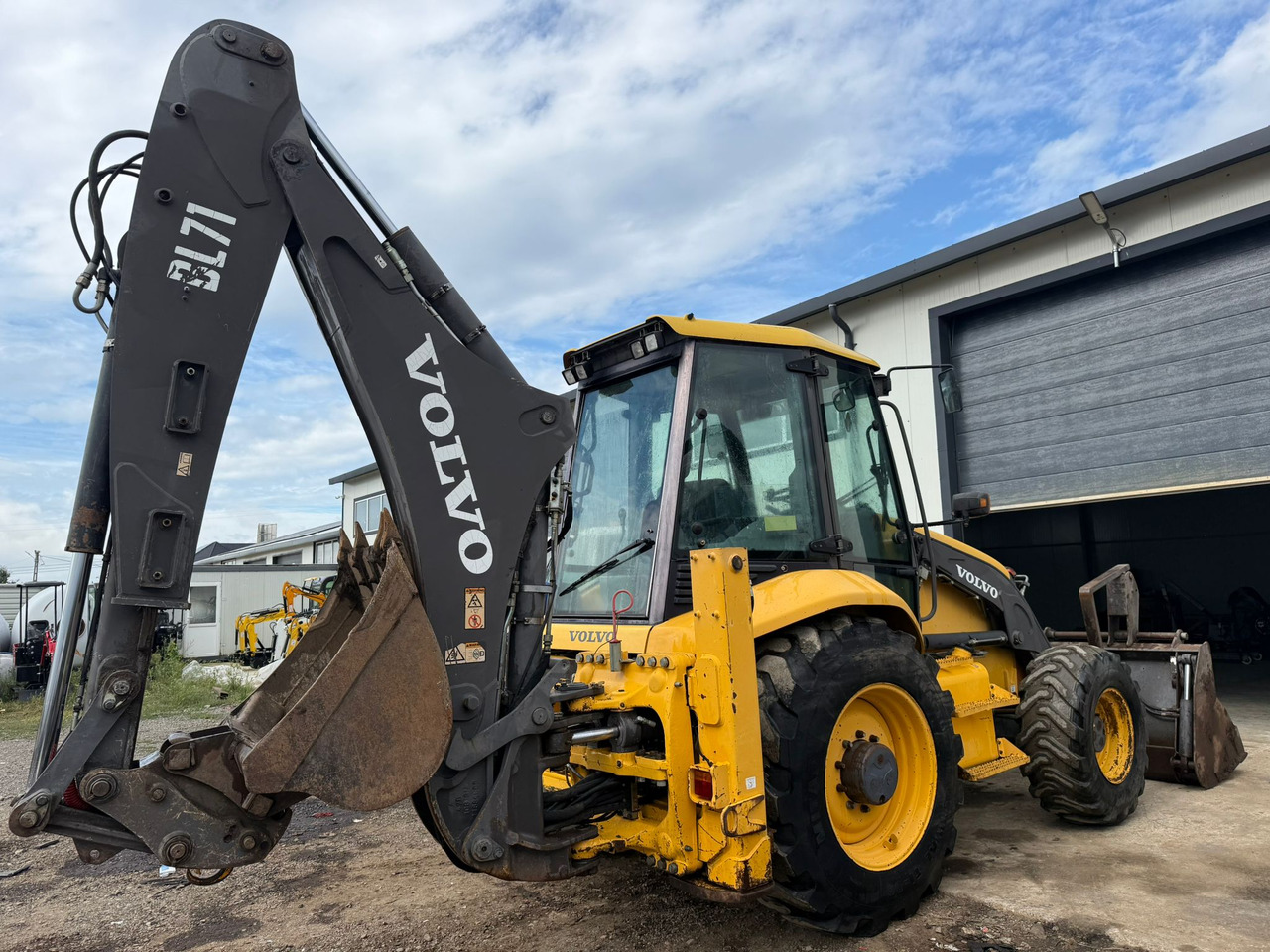 VOLVO BL71 Backhoe Loader - Φορτωτής εκσκαφέας: φωτογραφία 2 VOLVO BL71 Backhoe Loader - Φορτωτής εκσκαφέας: φωτογραφία 2