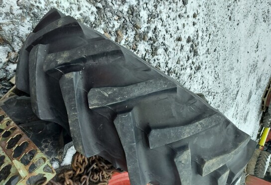 14.9R28 rengas - Valtra - Ελαστικό για Τρακτέρ: φωτογραφία 3 14.9R28 rengas - Valtra - Ελαστικό για Τρακτέρ: φωτογραφία 3