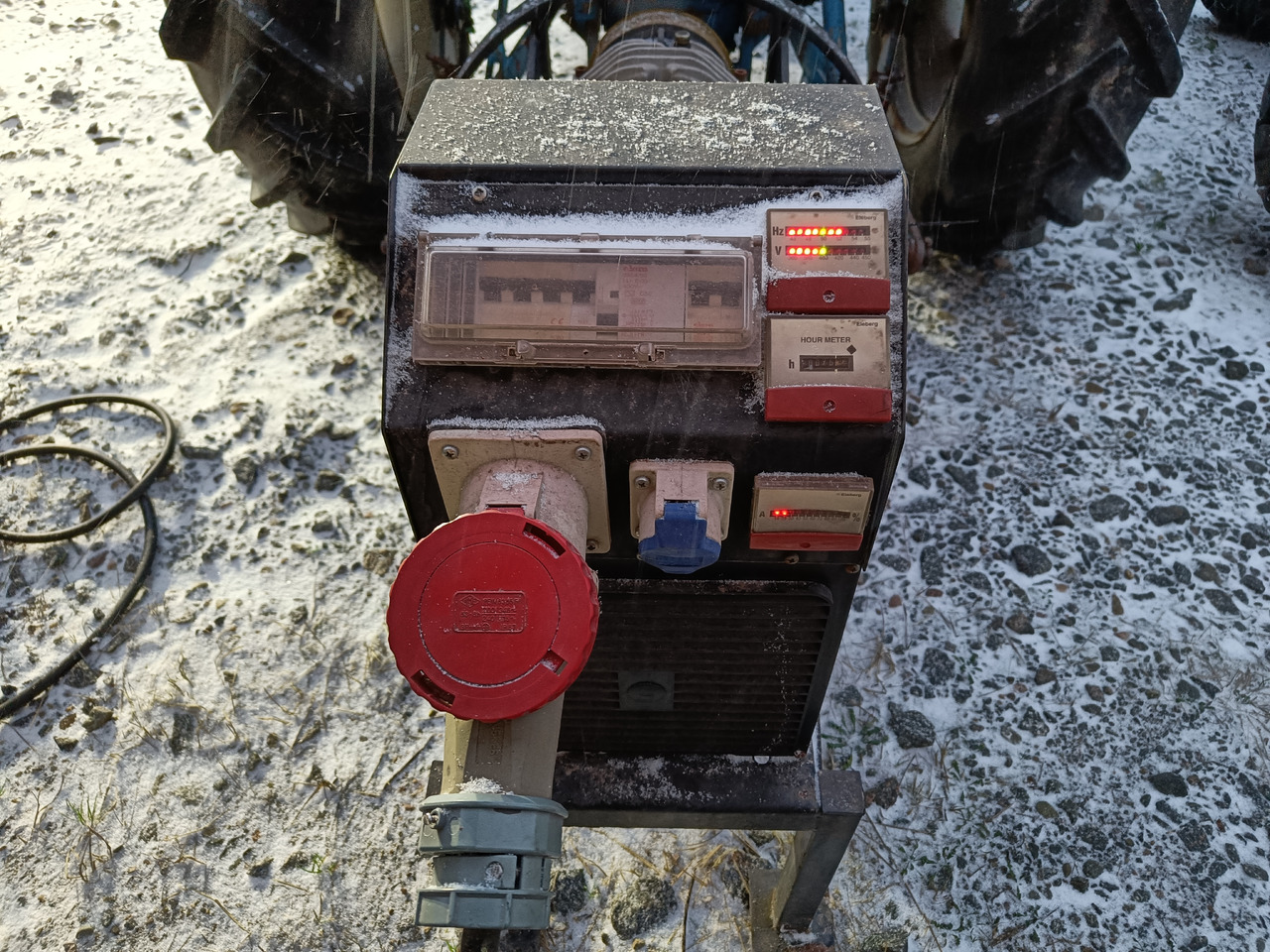 Aggregaatti traktorikäyttöinen - Βιομηχανική γεννήτρια: φωτογραφία 4 Aggregaatti traktorikäyttöinen - Βιομηχανική γεννήτρια: φωτογραφία 4