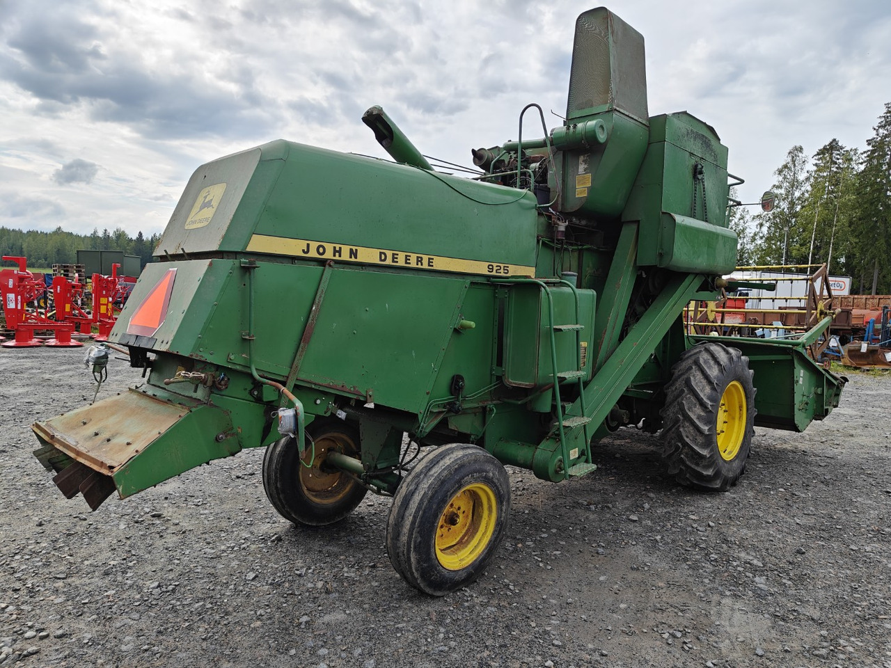 JOHN DEERE 925 leikkuupuimuri - Θεριζοαλωνιστική μηχανή: φωτογραφία 4 JOHN DEERE 925 leikkuupuimuri - Θεριζοαλωνιστική μηχανή: φωτογραφία 4