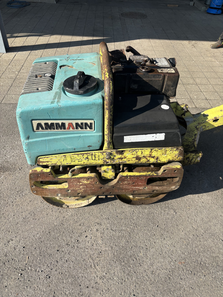 Ammann AR 65 - Μικρος ασφαλτικός οδοστρωτήρας: φωτογραφία 1 Ammann AR 65 - Μικρος ασφαλτικός οδοστρωτήρας: φωτογραφία 1
