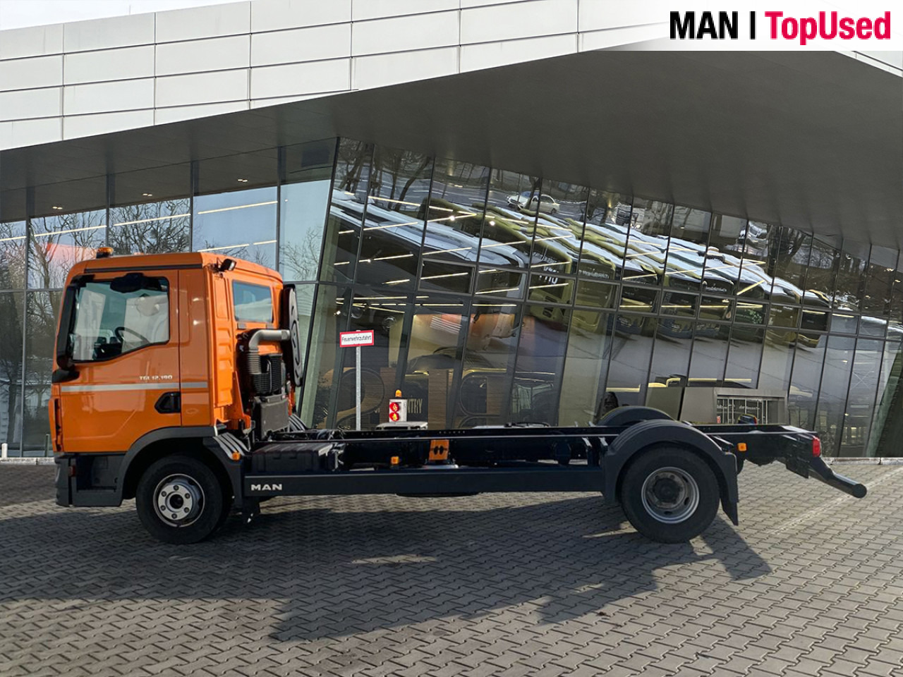 MAN TGL 12.190 4x2 BL CH Euro6 Klima AHK Luftfeder ZV - Φορτηγό σασί: φωτογραφία 2 MAN TGL 12.190 4x2 BL CH Euro6 Klima AHK Luftfeder ZV - Φορτηγό σασί: φωτογραφία 2
