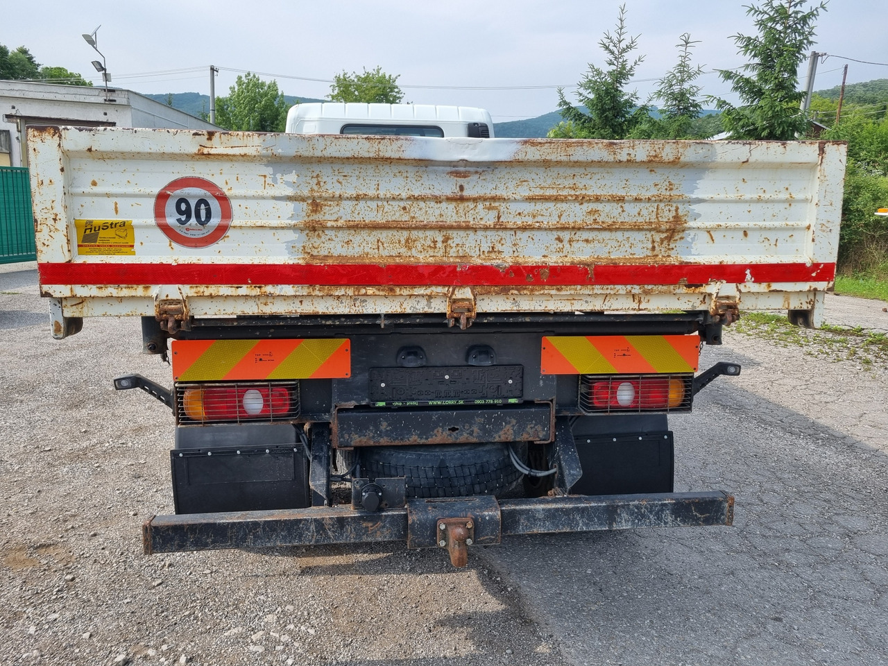 FUSO Canter 6C18 4x4 3 way tipper (only 35tkm) - Φορτηγό ανατρεπόμενο: φωτογραφία 5 FUSO Canter 6C18 4x4 3 way tipper (only 35tkm) - Φορτηγό ανατρεπόμενο: φωτογραφία 5