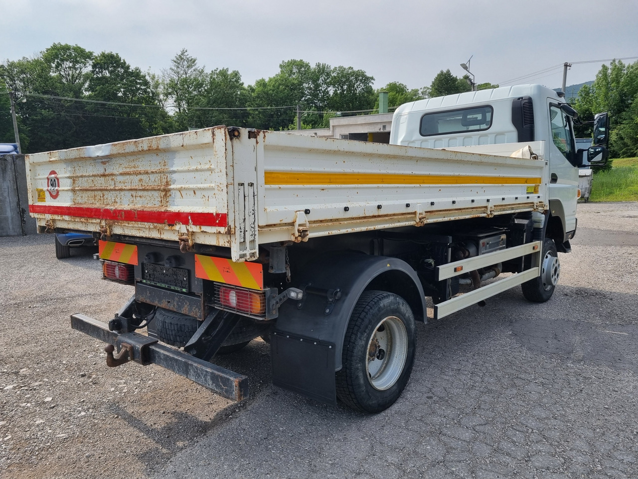 FUSO Canter 6C18 4x4 3 way tipper (only 35tkm) - Φορτηγό ανατρεπόμενο: φωτογραφία 4 FUSO Canter 6C18 4x4 3 way tipper (only 35tkm) - Φορτηγό ανατρεπόμενο: φωτογραφία 4