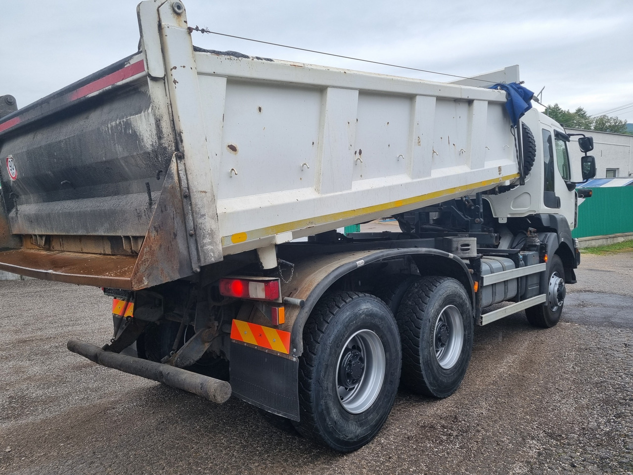 RENAULT KERAX 32.460 6x6 S1 sklápač EURO5 - Φορτηγό ανατρεπόμενο: φωτογραφία 4 RENAULT KERAX 32.460 6x6 S1 sklápač EURO5 - Φορτηγό ανατρεπόμενο: φωτογραφία 4