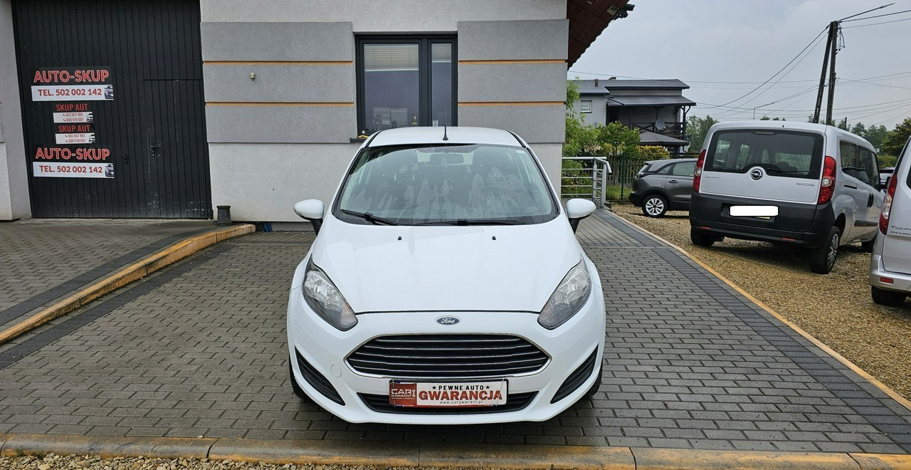 Ford Fiesta VIII Ford Fiesta 1,3 pb * ładna* - Hatchback: φωτογραφία 2 Ford Fiesta VIII Ford Fiesta 1,3 pb * ładna* - Hatchback: φωτογραφία 2