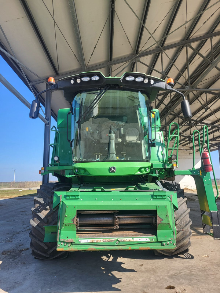John Deere W540 - Θεριζοαλωνιστική μηχανή: φωτογραφία 2 John Deere W540 - Θεριζοαλωνιστική μηχανή: φωτογραφία 2