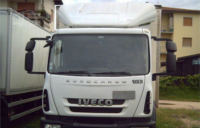Iveco EUROCARGOeurocargo 150e22 - Φορτηγό κόφα: φωτογραφία 2 Iveco EUROCARGOeurocargo 150e22 - Φορτηγό κόφα: φωτογραφία 2