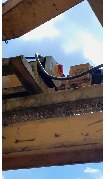 Liebherr 120HC climbing cage - Πυργογερανός: φωτογραφία 3 Liebherr 120HC climbing cage - Πυργογερανός: φωτογραφία 3