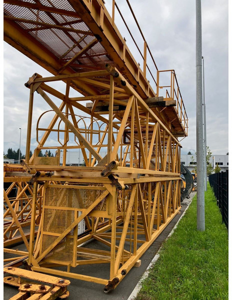 Liebherr 120HC towers - Πυργογερανός: φωτογραφία 1 Liebherr 120HC towers - Πυργογερανός: φωτογραφία 1