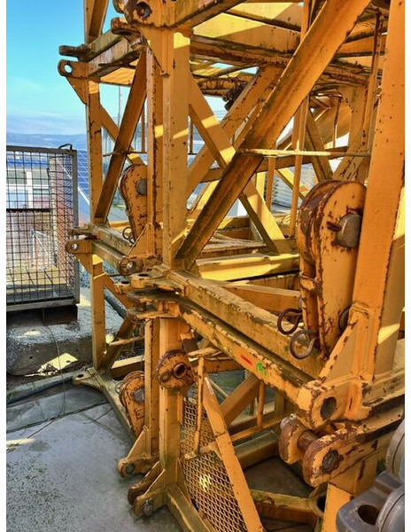 Liebherr 120K.1 towers sections - Πυργογερανός: φωτογραφία 1 Liebherr 120K.1 towers sections - Πυργογερανός: φωτογραφία 1