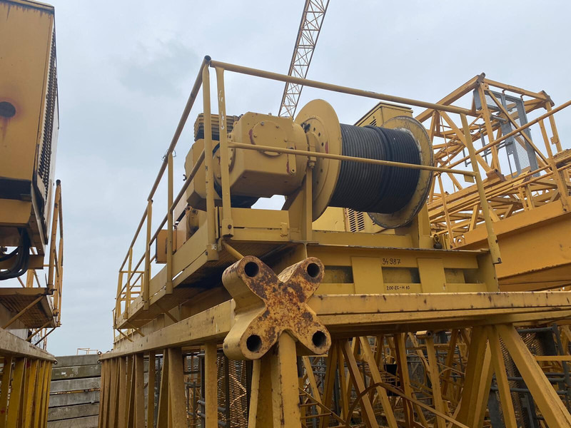 Liebherr 180EC-H10 - Πυργογερανός: φωτογραφία 5 Liebherr 180EC-H10 - Πυργογερανός: φωτογραφία 5