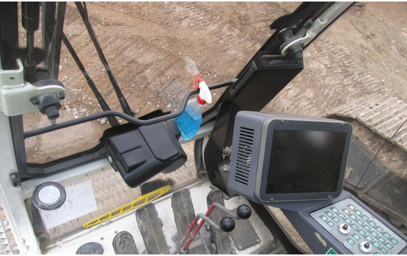 Ερπυστριοφόρος γερανός Liebherr HS855 HD, 23m jib, 2006 yom: φωτογραφία 15