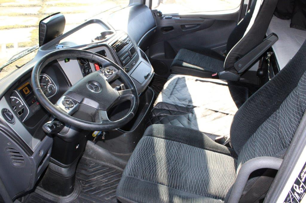 Mercedes-Benz Atego 1223 - Φορτηγό μουσαμάς: φωτογραφία 5 Mercedes-Benz Atego 1223 - Φορτηγό μουσαμάς: φωτογραφία 5