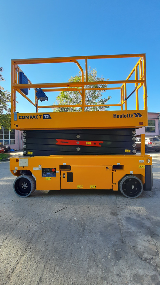 HAULOTTE Compact 12 AE - Ψαλιδωτό ανυψωτικό: φωτογραφία 3 HAULOTTE Compact 12 AE - Ψαλιδωτό ανυψωτικό: φωτογραφία 3