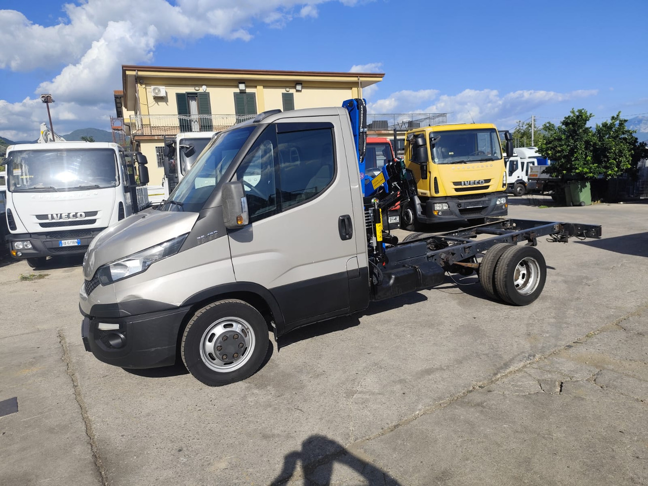 IVECO DAILY 35-130 - Όχημα με ανατρεπομενη καροτσα: φωτογραφία 2 IVECO DAILY 35-130 - Όχημα με ανατρεπομενη καροτσα: φωτογραφία 2