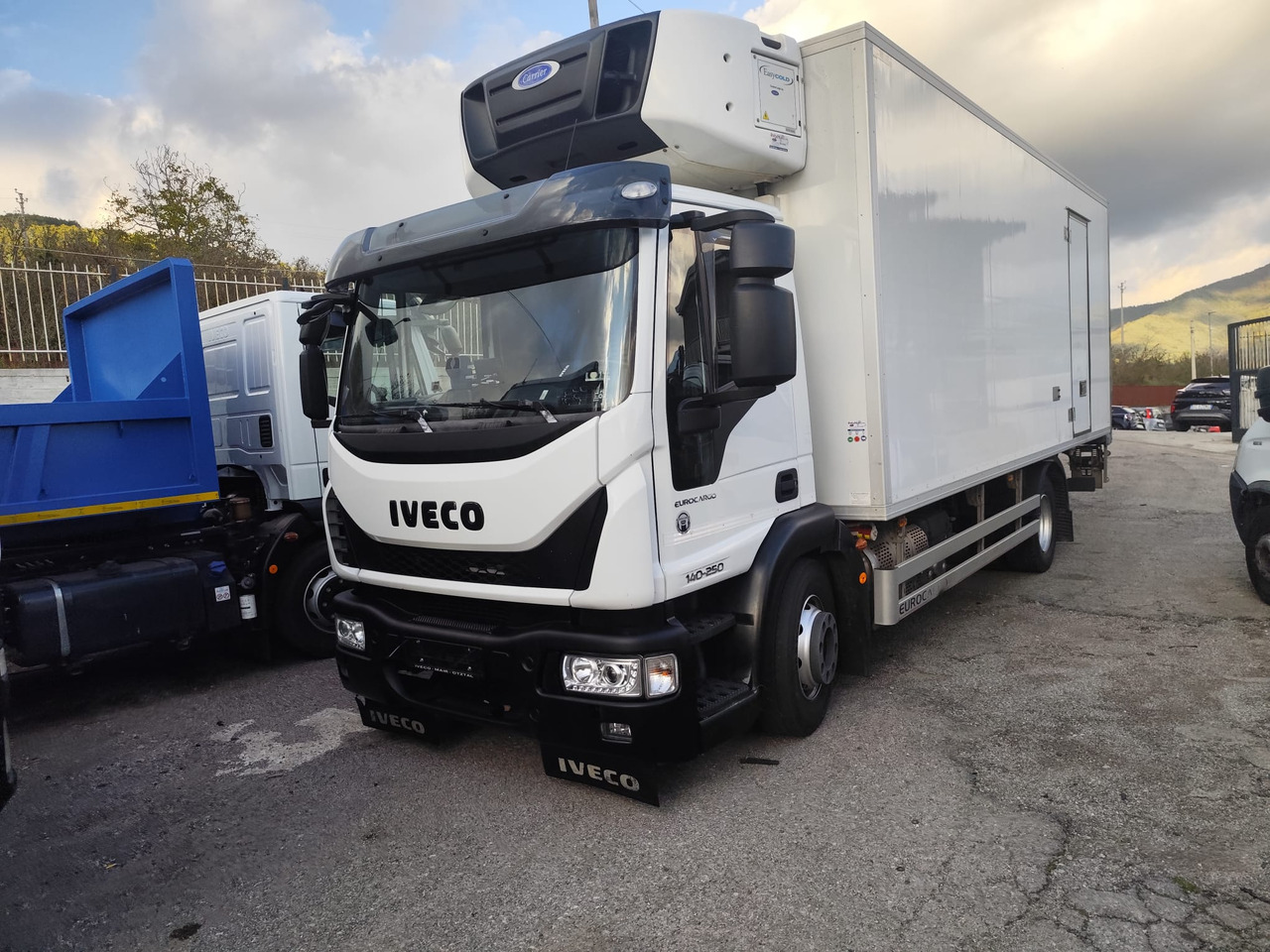 IVECO EUROCARGO 140-250 - Φορτηγό σασί: φωτογραφία 4 IVECO EUROCARGO 140-250 - Φορτηγό σασί: φωτογραφία 4