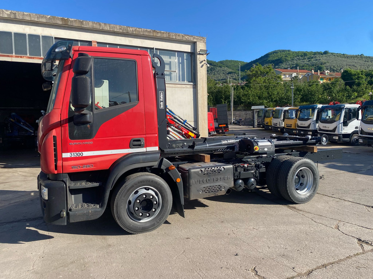 IVECO EUROCARGO 150-280 - Φορτηγό φόρτωσης γάντζου: φωτογραφία 3 IVECO EUROCARGO 150-280 - Φορτηγό φόρτωσης γάντζου: φωτογραφία 3