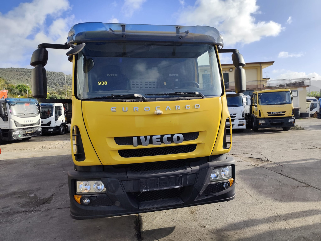 Φορτηγό με γερανό IVECO EUROCARGO 160E30: φωτογραφία 10 Φορτηγό με γερανό IVECO EUROCARGO 160E30: φωτογραφία 10