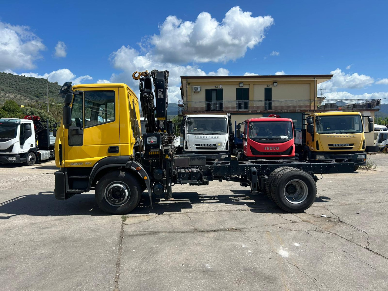 IVECO EUROCARGO 160E30 - Φορτηγό με γερανό: φωτογραφία 2 IVECO EUROCARGO 160E30 - Φορτηγό με γερανό: φωτογραφία 2
