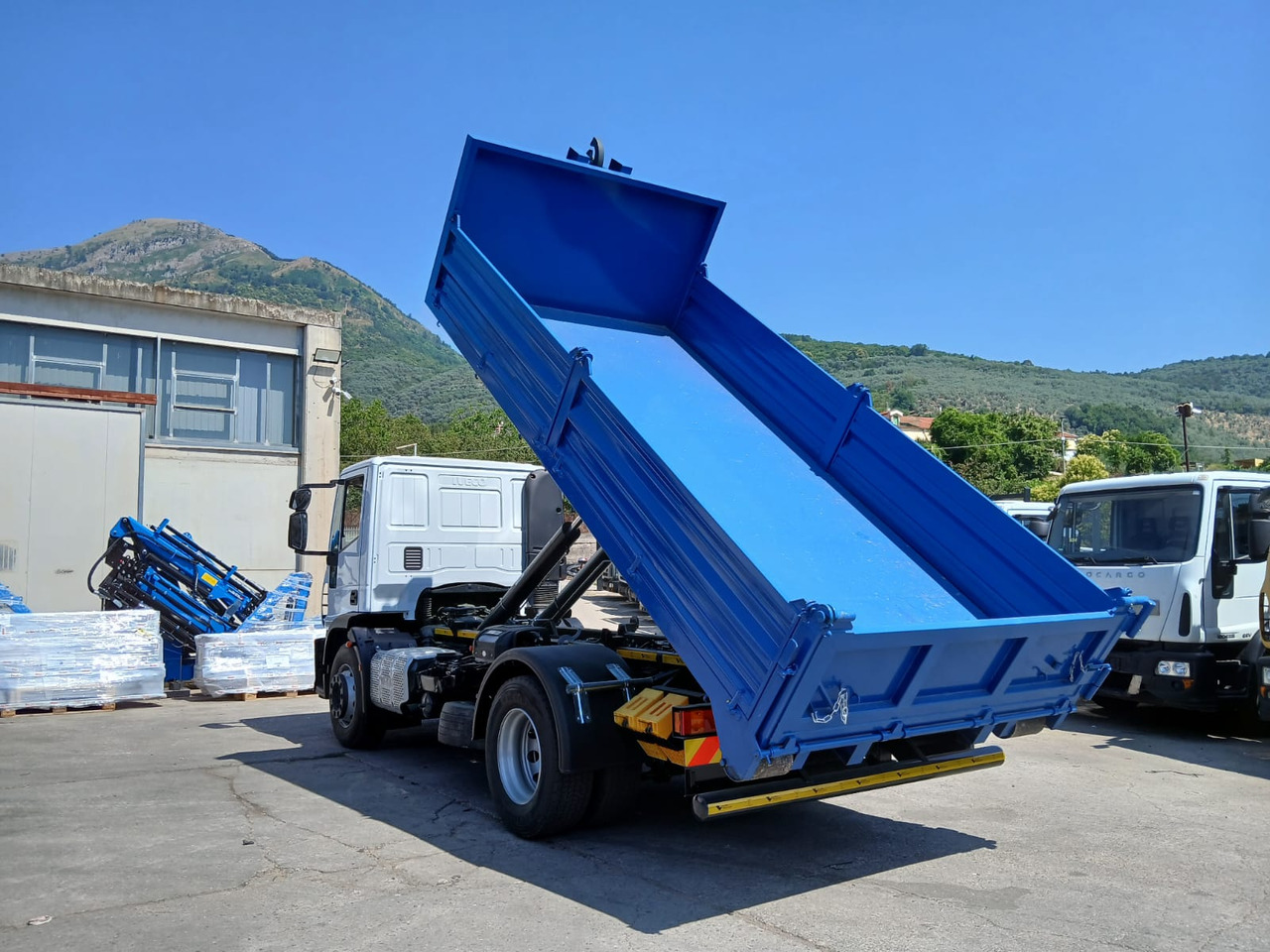 Leasing IVECO EUROCARGO 190EL25 IVECO EUROCARGO 190EL25: φωτογραφία 13 Leasing IVECO EUROCARGO 190EL25 IVECO EUROCARGO 190EL25: φωτογραφία 13