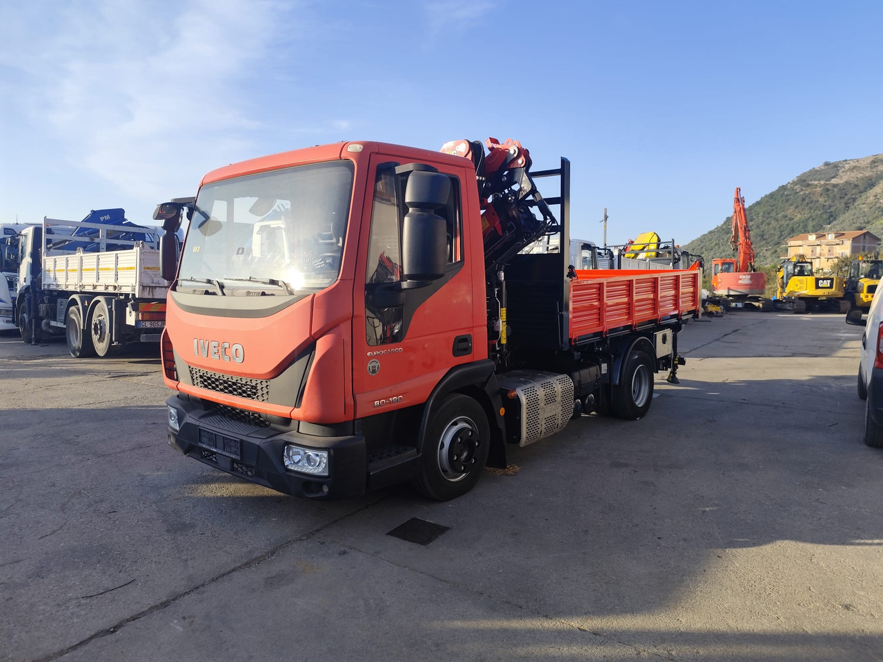 IVECO EUROCARGO 80-190 - Φορτηγό με γερανό, Φορτηγό ανατρεπόμενο: φωτογραφία 2 IVECO EUROCARGO 80-190 - Φορτηγό με γερανό, Φορτηγό ανατρεπόμενο: φωτογραφία 2