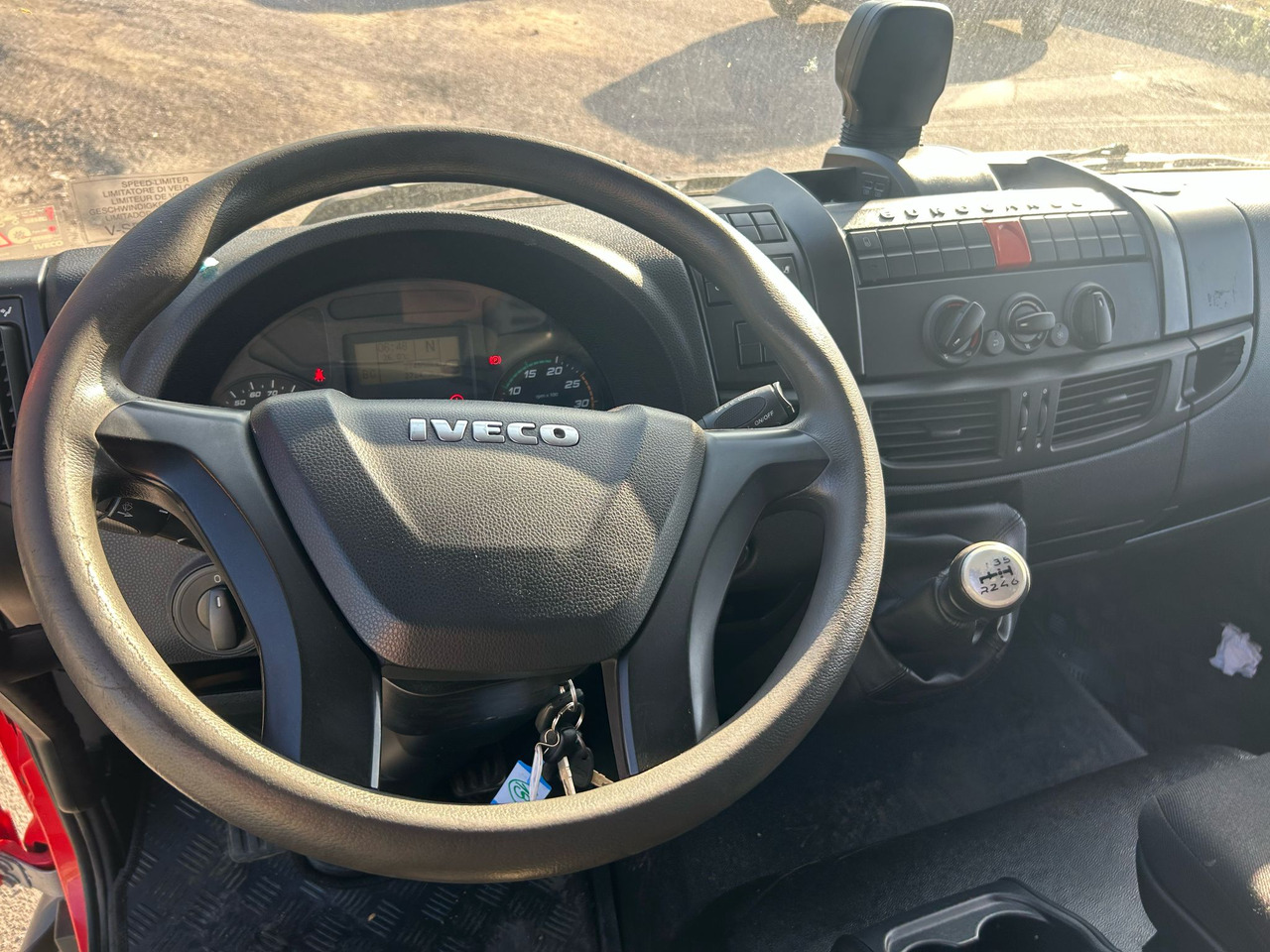 IVECO EUROCARGO 80-190 - Φορτηγό σασί: φωτογραφία 3 IVECO EUROCARGO 80-190 - Φορτηγό σασί: φωτογραφία 3