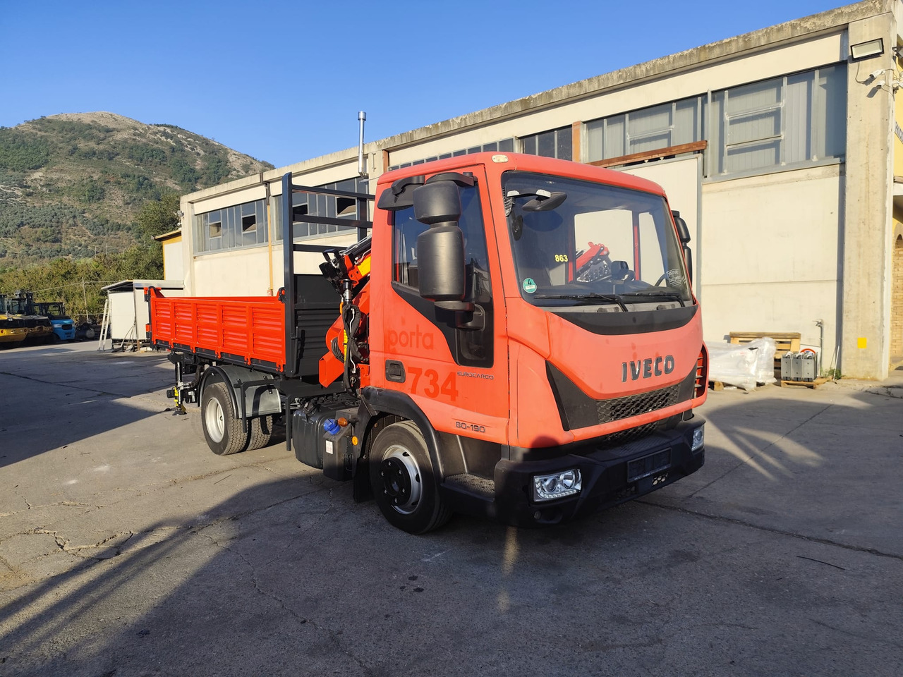 IVECO EUROCARGO 80-190 - Φορτηγό με γερανό, Φορτηγό ανατρεπόμενο: φωτογραφία 1 IVECO EUROCARGO 80-190 - Φορτηγό με γερανό, Φορτηγό ανατρεπόμενο: φωτογραφία 1