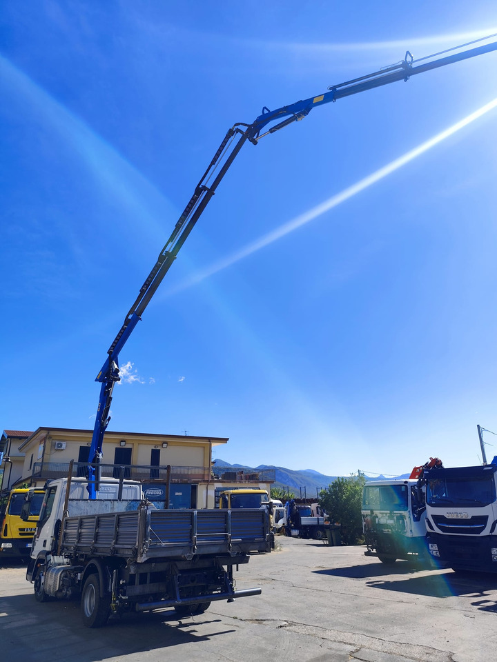IVECO EUROCARGO 80-210 - Φορτηγό με γερανό: φωτογραφία 3 IVECO EUROCARGO 80-210 - Φορτηγό με γερανό: φωτογραφία 3