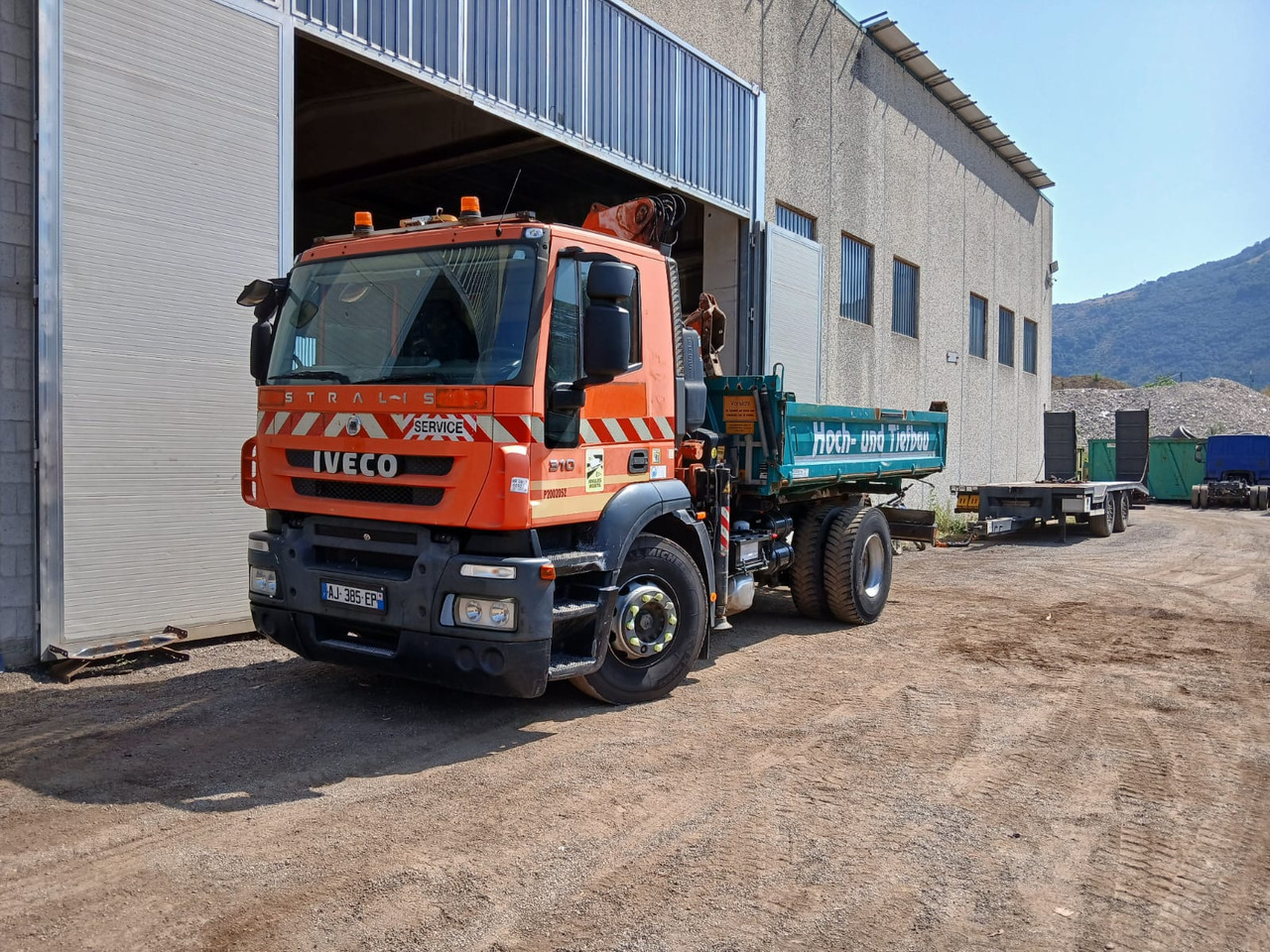 IVECO STRALIS 190S31 - Φορτηγό με γερανό: φωτογραφία 1 IVECO STRALIS 190S31 - Φορτηγό με γερανό: φωτογραφία 1