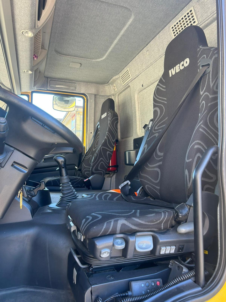 Φορτηγό με γερανό IVECO STRALIS HI-STREET AD190S42: φωτογραφία 31